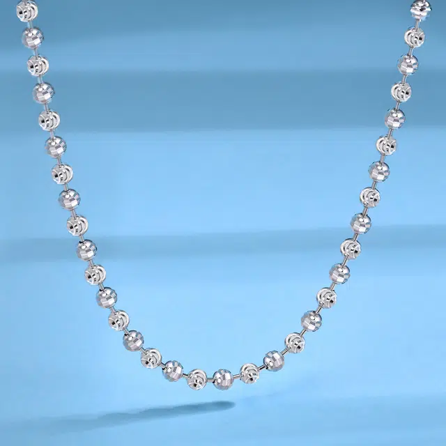 925