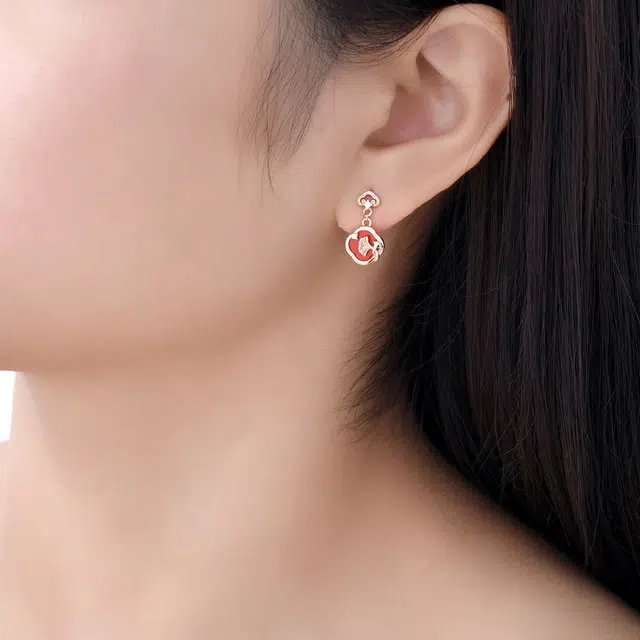 恋朵 国风新中式 福禄吉祥 新年红 四叶草 杏叶 好运 玛瑙 耳环 女款