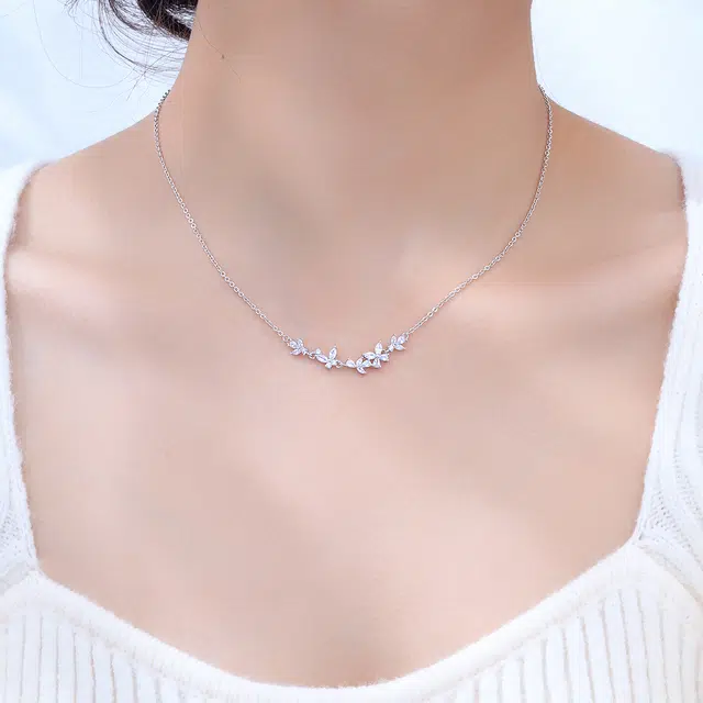 恋朵 紫藤花 满钻 小众高级感 锁骨链 铜合金 项链 女款