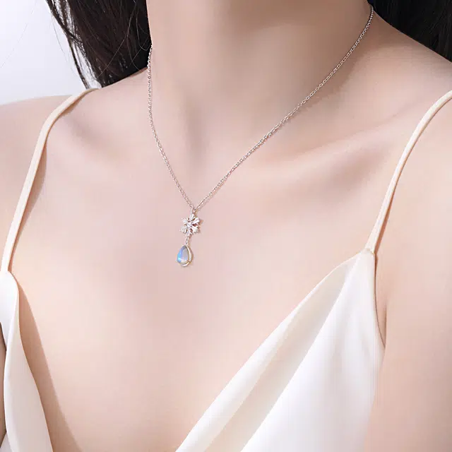 恋朵 时尚设计 雪花水滴 锁骨链 合金 项链 女款