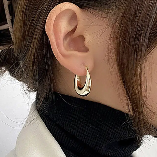 恋朵 轻奢高级感 钛钢 耳环 女款 金色