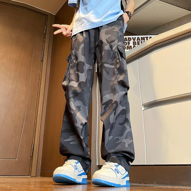 JEANSWEST