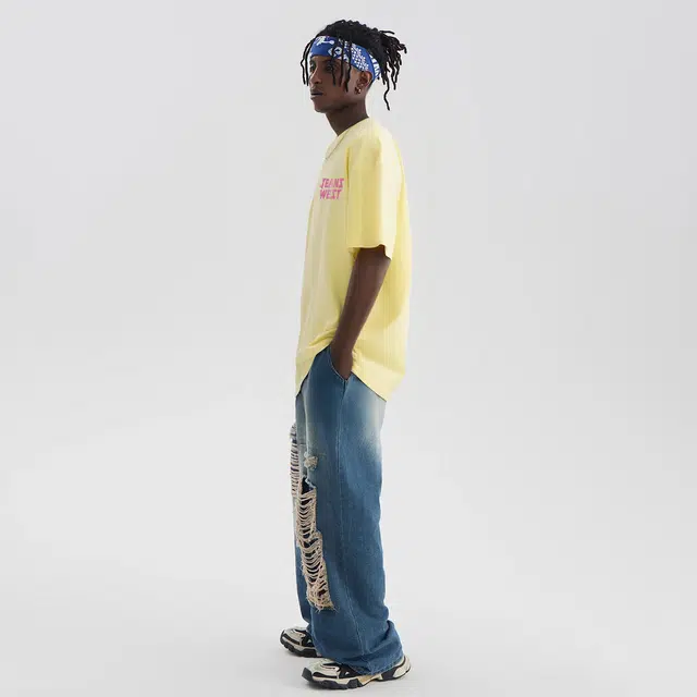 JEANSWEST LogoT