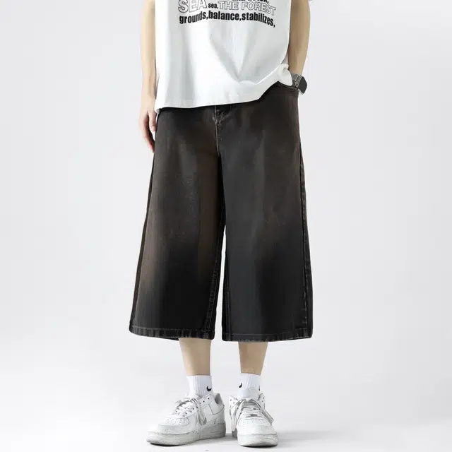 JEANSWEST