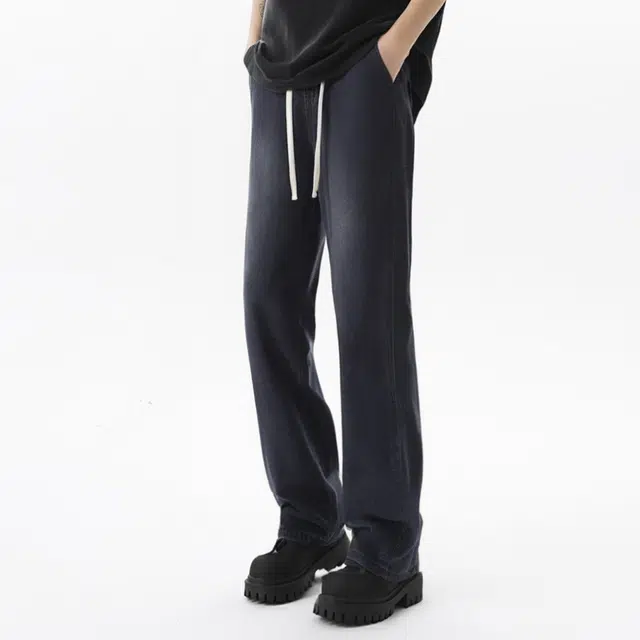 JEANSWEST