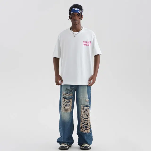 JEANSWEST LogoT
