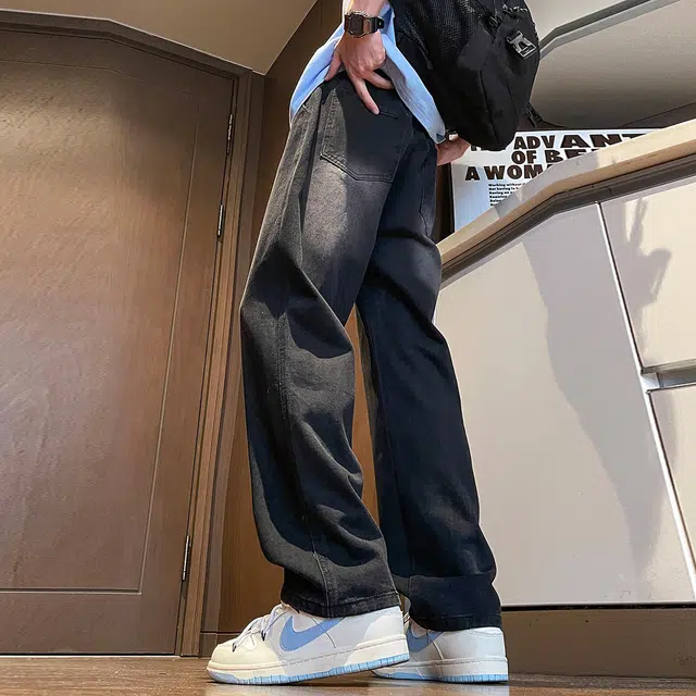 JEANSWEST