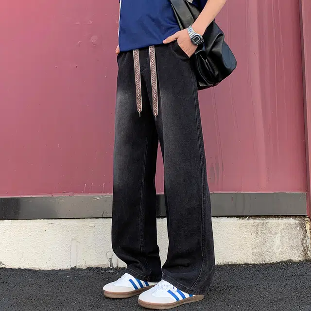 JEANSWEST