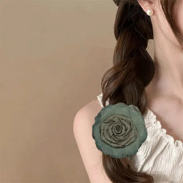 贯古今 墨绿色玫瑰花时尚鲨鱼后脑勺高级感盘 布艺 发夹 女款