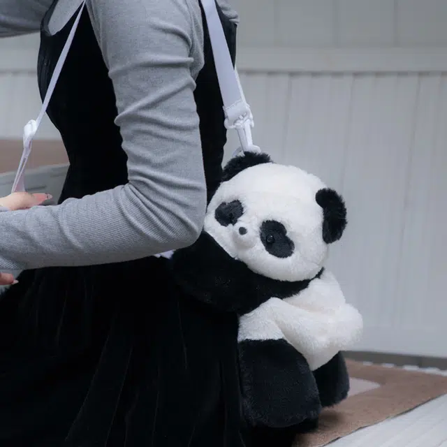 Baozhu Panda Plush Crossbody Bag