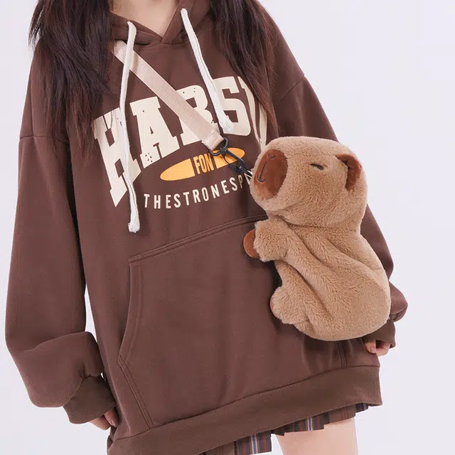 抱竹 古力古力 卡皮巴拉玩偶 可爱日常百搭 毛绒 双肩包 常规 男女同款情侣款 浅棕色