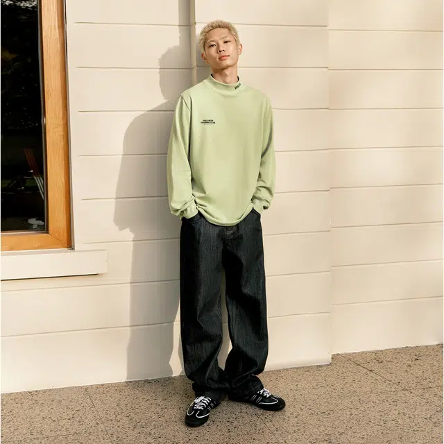 BEASTER Logo Knit Long Sleeve