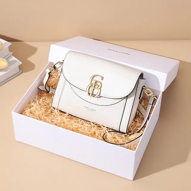 PIERRE CARDIN