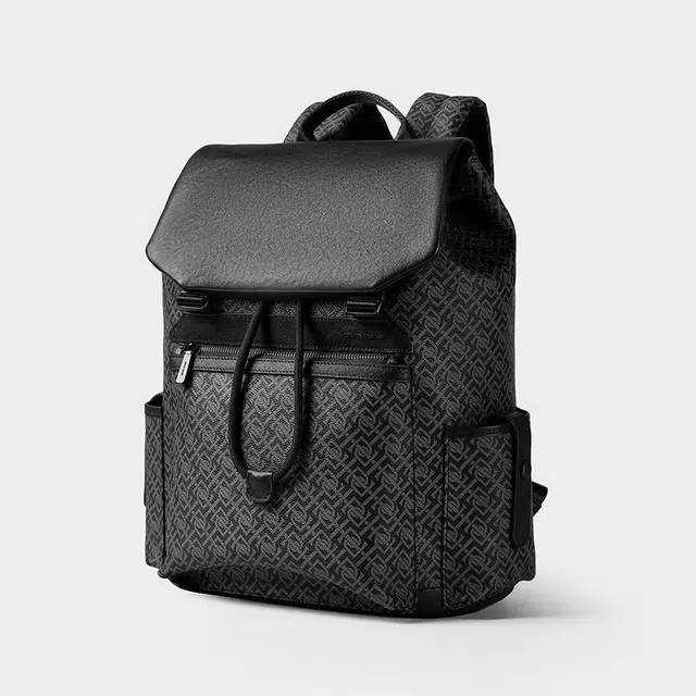 PIERRE CARDIN PVC