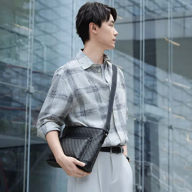 PIERRE CARDIN PVC