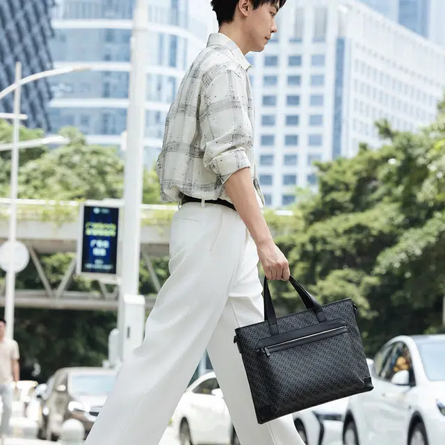 PIERRE CARDIN PVC