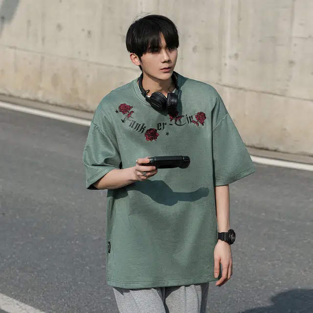 Evil lions T