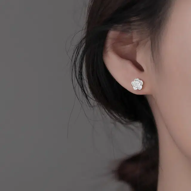 ins 990