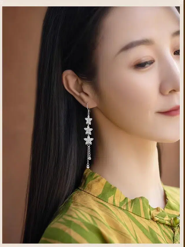 ins 990