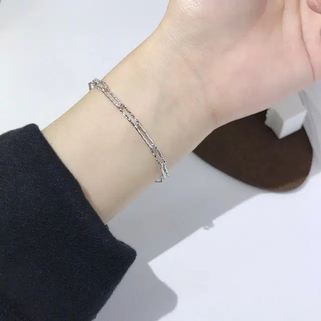 ins 990