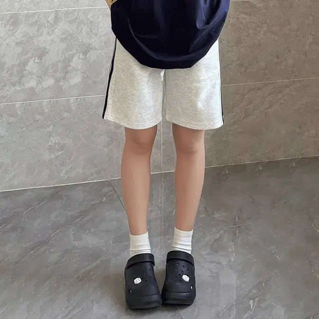 泰迪熊 美式复古简约基础纯色宽松条纹拼接撞色三杠五分直筒休闲短裤 男女同款