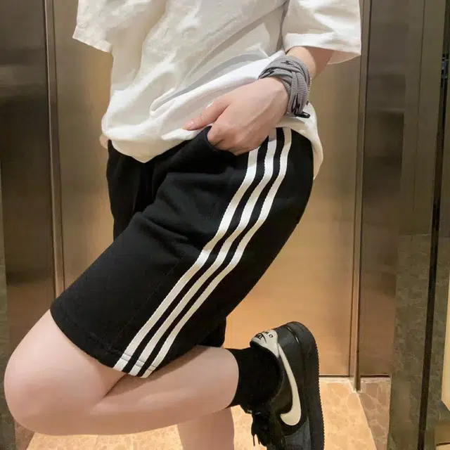 泰迪熊 美式复古简约基础纯色宽松条纹拼接撞色三杠五分直筒休闲短裤 男女同款