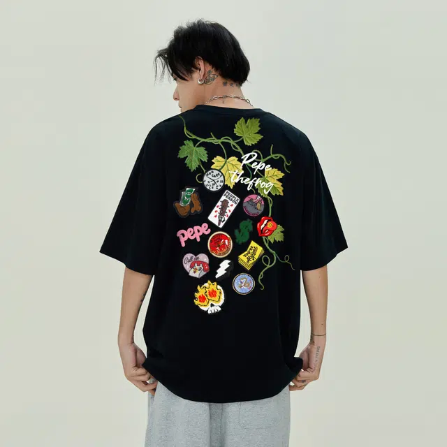 Pepe the Frog Retro Badge T-Shirt