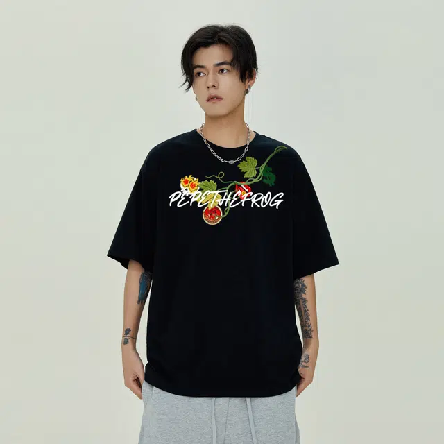 Pepe the Frog Retro Badge T-Shirt