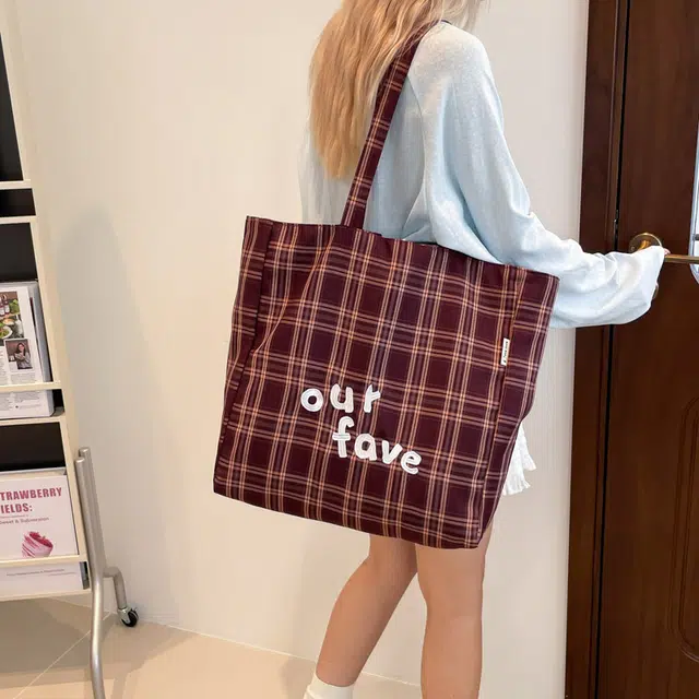 MOWAP Tote