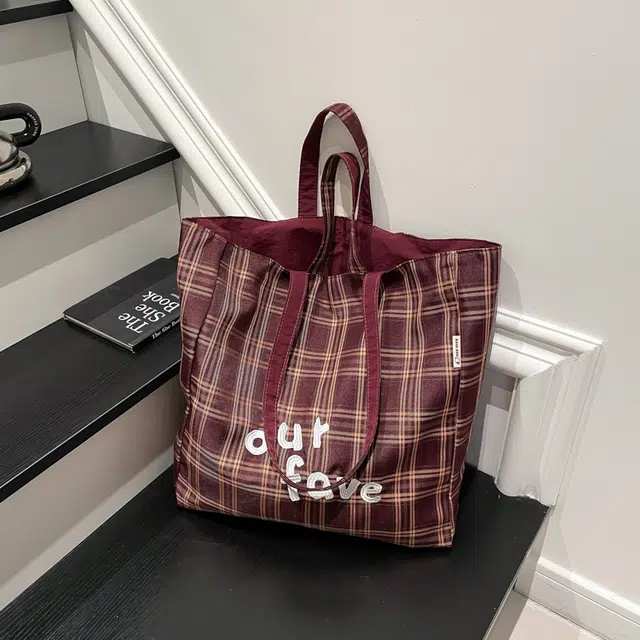 MOWAP Tote