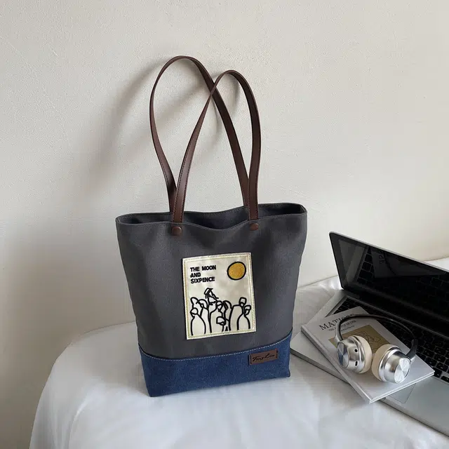 MOWAP Tote