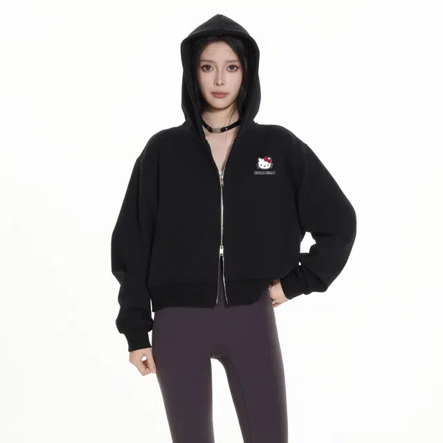 Sanrio x Hello Kitty SS25 420