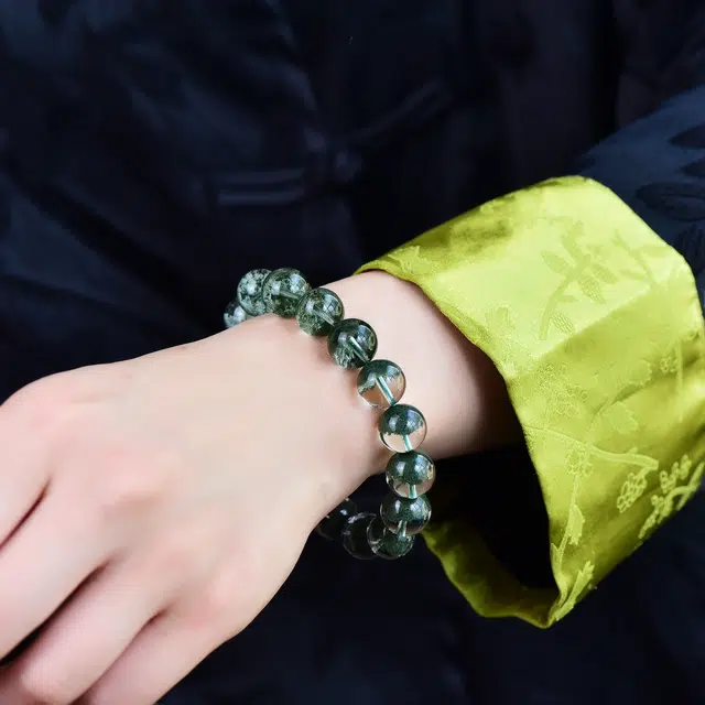 祥燕 收藏孤品 新中式 国潮 高透净体颗颗半盆绿幽灵聚宝盆转运珠 水晶 手串 男女同款情侣款