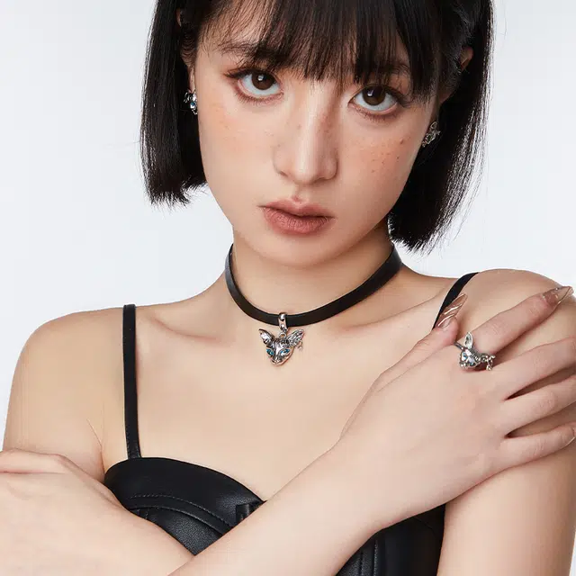 OWNCOOL choker