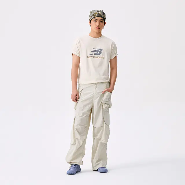 New Balance logoT