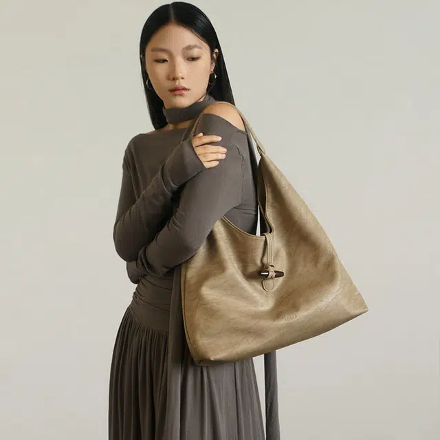 LOSEA PU Tote
