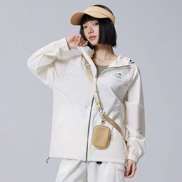 贵人鸟 拼接宽松百搭休闲连帽抽绳防晒服 男女同款