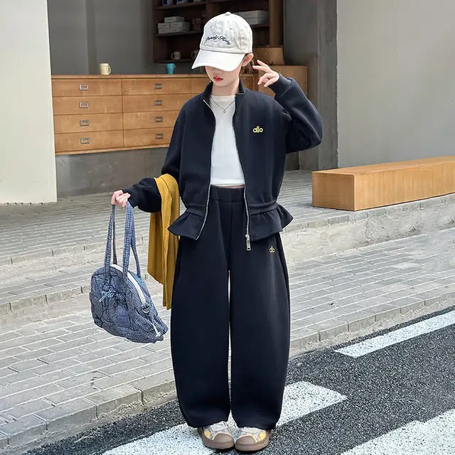 SMILEYWORLD 20251210