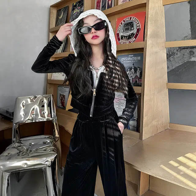 SMILEYWORLD 20251210