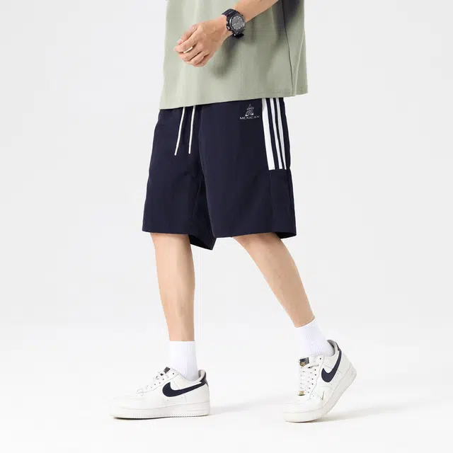 稻草人 美式复古条纹拼接撞色宽松休闲舒适透气速干百搭五分裤户外运动篮球系带松紧冰丝感休闲短裤 男女同款