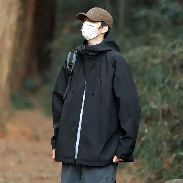 稻草人 美式山系户外远足登山防风防水拉链字母印花无性别主义宽松休闲连帽长袖冲锋衣夹克外套 通用