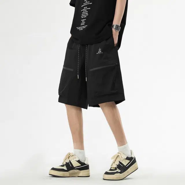 稻草人 美式复古高街宽松直筒中腰松紧系带舒适百搭日常通勤户外运动透气舒适五分休闲工装短裤 男女同款