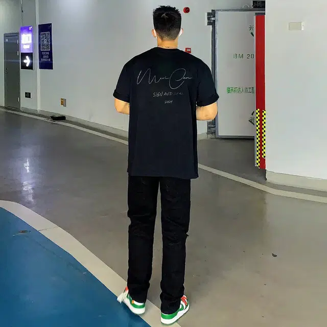 稻草人 美式复古水洗做旧膝盖破洞高街废土显瘦百搭垂感休闲宽松透气阔腿直筒牛仔裤 男女同款