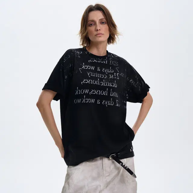 MAD WITCH T