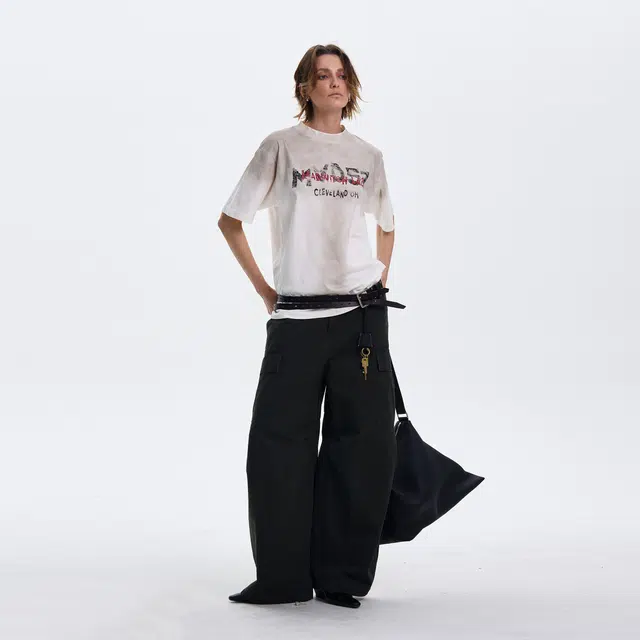 MAD WITCH T