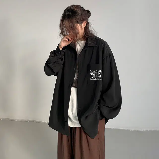 功夫熊猫 美式复古嘻哈街头手绘字母印花简约基础款纯色衬衣时尚潮流百搭翻领单排扣设计轻薄透气痞帅学院风休闲长袖衬衫 男女同款