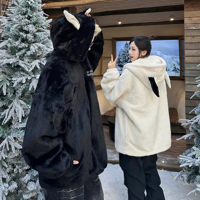 功夫熊猫 美式复古仿兔毛软糯柔软细腻保暖御寒加厚纯色字母刻字膜宽松休闲简约舒适学院风兔耳朵设计拉链连帽棉服 男女同款