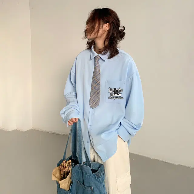 功夫熊猫 美式复古嘻哈街头手绘字母印花简约基础款纯色衬衣时尚潮流百搭翻领单排扣设计轻薄透气痞帅学院风休闲长袖衬衫 男女同款