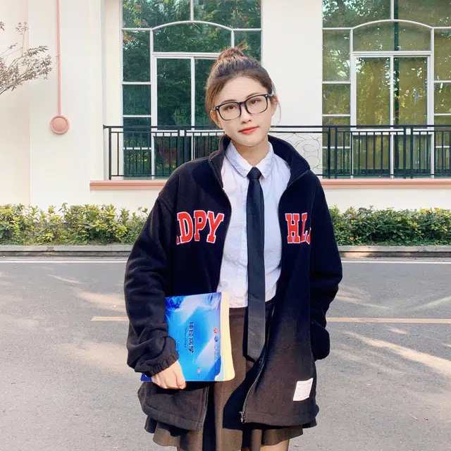 CYXUS