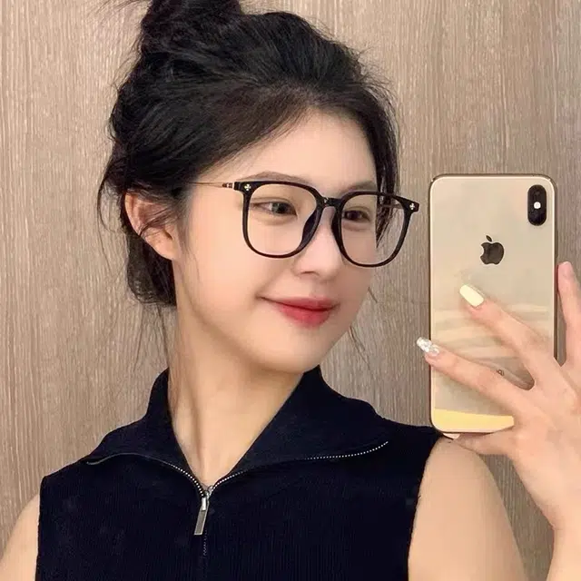 CYXUS ins